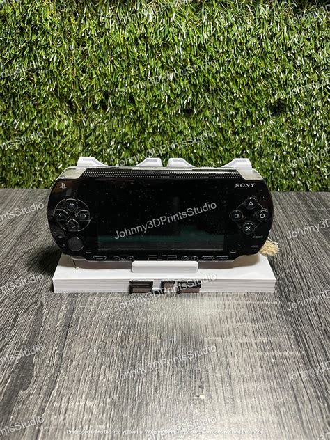 are there fake psp umd holders